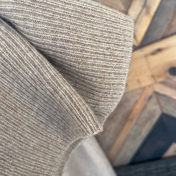 360 Cashmere Camel Skull Print Sweater size Large - Picture 9 of 10